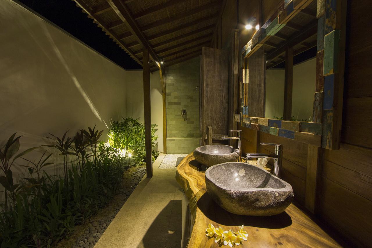Benthos Bali Dive Resort Candidasa Exterior foto